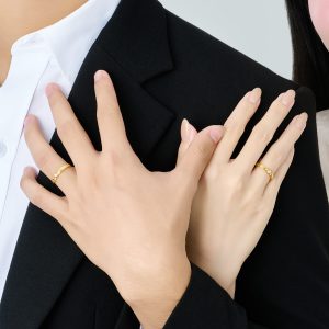 Cặp nhẫn Cưới Vàng Đính đá